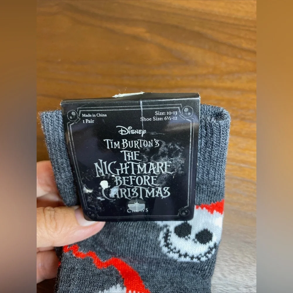 NWT Men's CHRISTMAS‎ Socks Nightmare Before Christmas L  9-13
